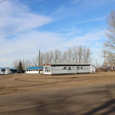 Raval Paradise Motel And Rv Park Youngstown Ngoại thất bức ảnh