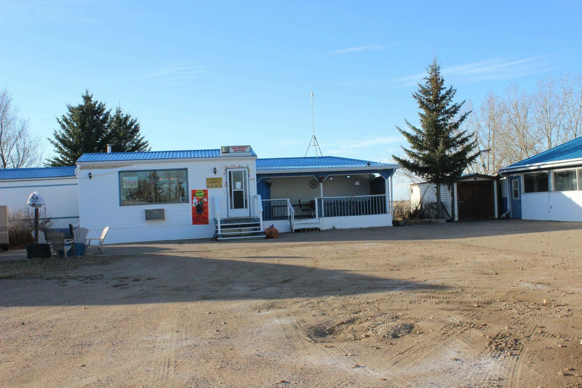 Raval Paradise Motel And Rv Park Youngstown Ngoại thất bức ảnh